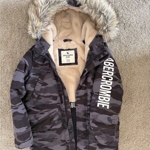 Abercrombie Kids Gray Camo Jacket with Faux Fur Hood
